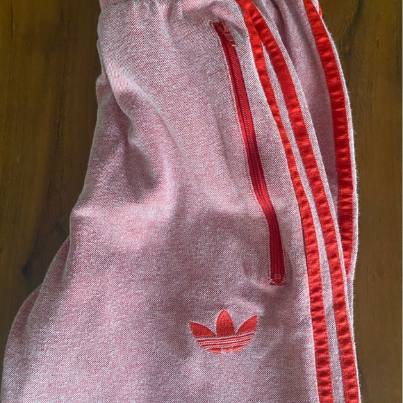Adidas Women’s pant - Picture 1 of 5